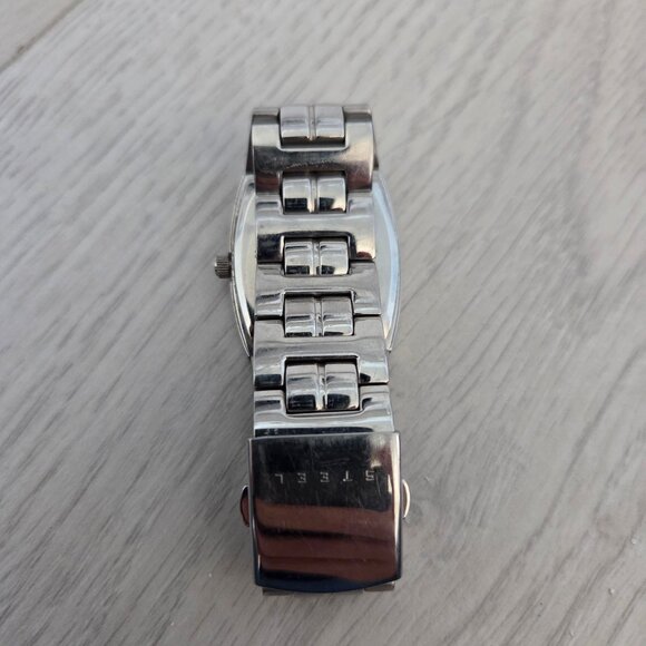 GUESS Analog Watch Womens Silver Wristwatch Bracelet SMALL WRIST - Picture 6 of 7